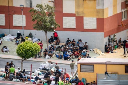 "La violencia no es el camino", afirma un ministro español tras unos enfrentamientos en Ceuta