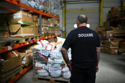 La taxe européenne sur les petits colis chinois entraîne une chute drastique des importations