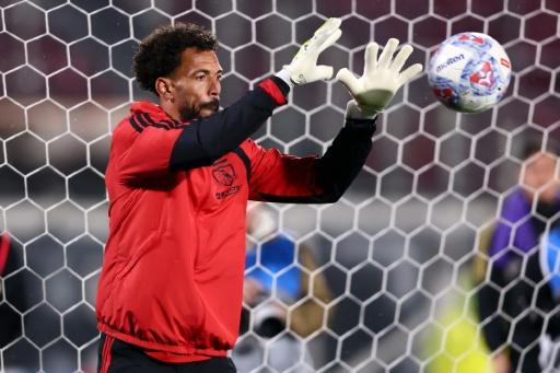 Vozinha estreia no Colo-Colo