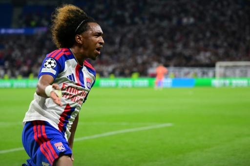 Malick Fofana vient de réduire le score contre Fenerbahce en barrage retour de Ligue des champions le 26 août 2026 au Groupama Stadium à Décines-Charpieu dans l'agglomération lyonnaise — Olivier CHASSIGNOLE / AFP