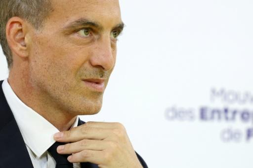 A Blois, la primaire dans toutes les têtes et Glucksmann en favori
