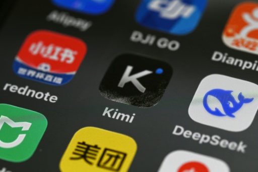 China acusa a EEUU de entrenar sus modelos de IA con datos chinos