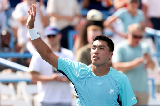 Nakashima ousts defending champion de Minaur to reach Washington semis