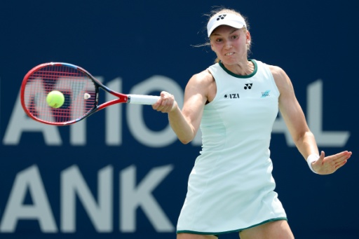 Rybakina survives scare as Gauff, Osaka race into Toronto quarters
