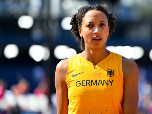 7,10 m: Mihambo wackelt - und explodiert.