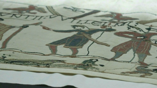 Londres: La tapisserie de Bayeux arrivée au British museum