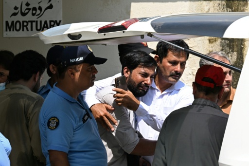 Mueren 14 bebés por un incendio en un hospital de Pakistán