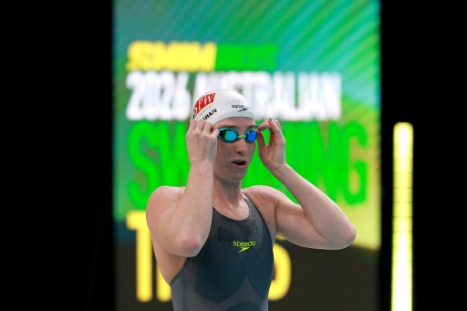 Australian swimmer O'Callaghan reveals she has spinal fractures