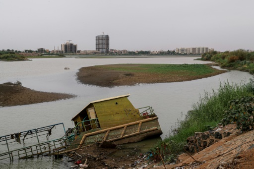 A powerful El Nino, currently forming in the Pacific Ocean, is closely associated with low Nile water levels and drought conditions — Ebrahim HAMID / AFP