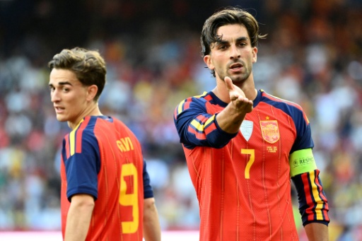 El Barcelona rechaza la primera oferta del PSG por Ferran Torres