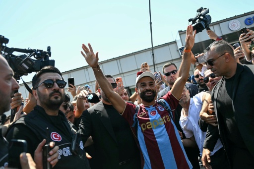 Salah arrives in Turkey for Trabzonspor talks
