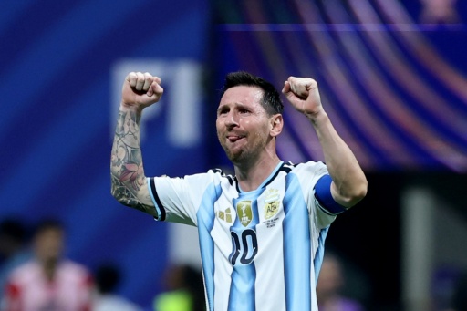 'Este grupo nunca desiste', diz Messi após virada da Argentina