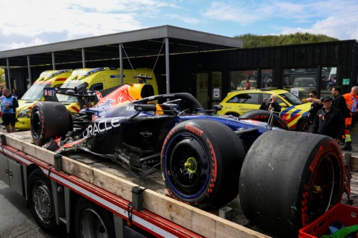 El neerlandés Verstappen abandona por accidente en primera vuelta de GP de Países Bajos