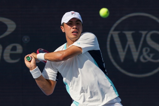 Nakashima pounds Fritz, Bejlek beats Keys in Cincinnati upsets