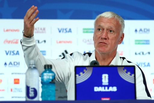 France coach Didier Deschamps insists Spain are the favourites to win the World Cup