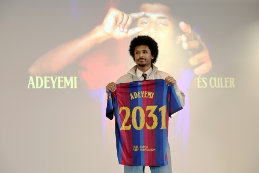 Adeyemi bei Barca-Debüt ausgewechselt