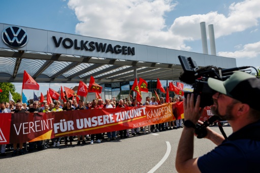Volkswagen confirms weighing up to 50,000 more job cuts