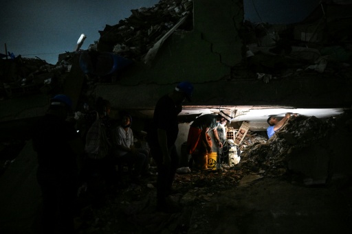 Venezuela quake death toll rises to 6,301