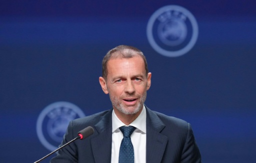 Le président de l'UEFA, Aleksander Ceferin, s'exprime lors d'une conférence de presse, à Bruxelles, le 12 février 2026 — Pau BARRENA / AFP