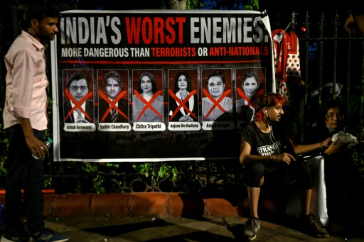 India youth protests highlight mistrust in 'lapdog' media