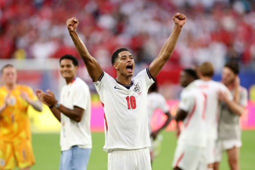 El volante inglés Jude Bellingham celebra el pase a semifinales del Mundial tras la victoria de Inglaterra ante Noruega, en el Miami Stadium, el 11 de julio de 2026