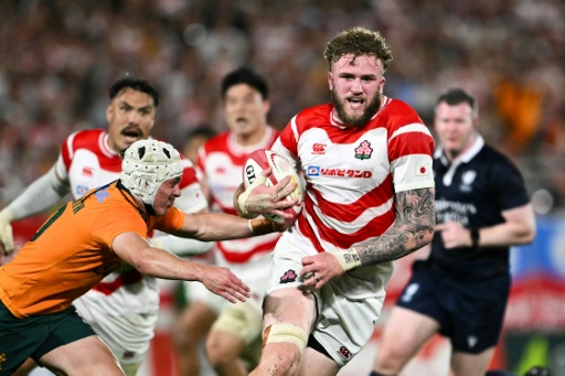 Japan go back to school for second Australia Test