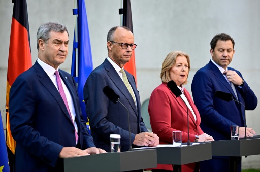 Bericht: Höhere Reichensteuer würde Wirtschaft jährlich zwei Milliarden Euro kosten