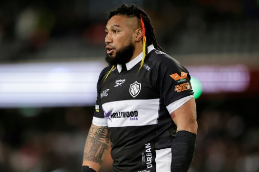 Eight-try New Zealand cruise to tour victory over Sharks