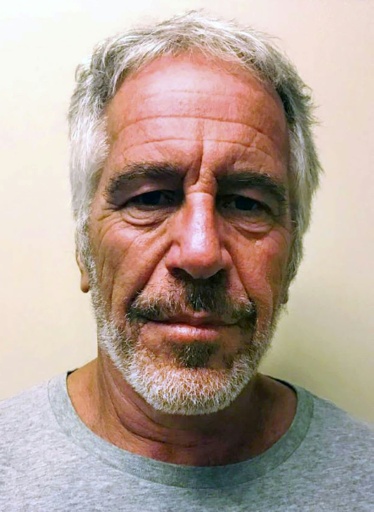 "Inaction": l'Etat français doublement assigné dans le dossier Epstein