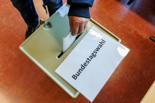 Linke für Abschaffung der Fünf-Prozent-Hürde bei Bundestagswahlen - Union dagegen