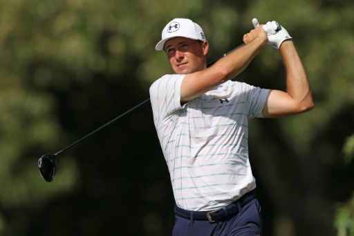 Spieth among five sharing Memphis lead as PGA playoffs open