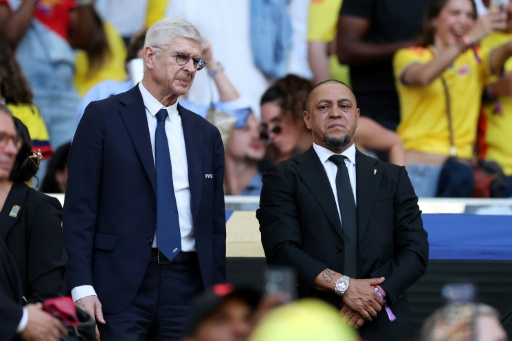 Fifa vai reavaliar pausa para hidratação após críticas na Copa, diz Wenger