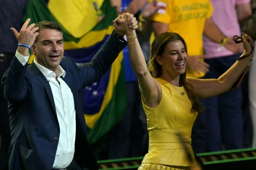 Bolsonaro-Sohn Flávio zum Präsidentschaftskandidaten in Brasilien gekürt