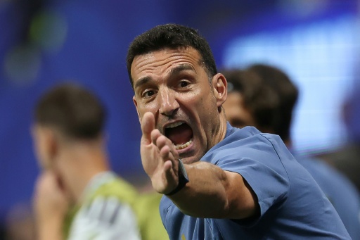 "Er entscheidet": Scaloni vertraut Messi in Elfer-Frage