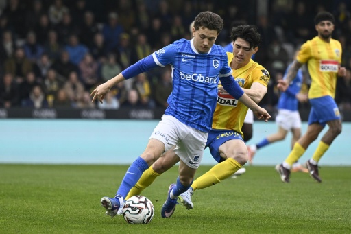 BVB holt Teenager Karetsas aus Genk