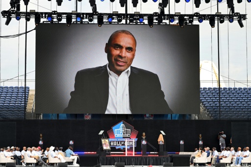 NFL legend Craig reveals dementia diagnosis at Hall of Fame induction