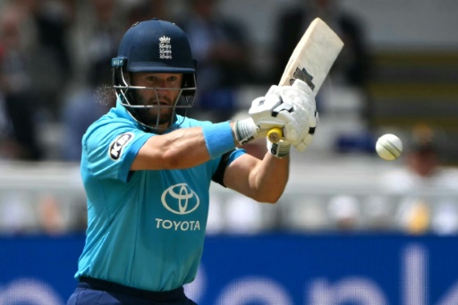 Duckett's sublime century inspires England's series-clinching win over India