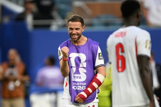 Chelsea contrata meia Jordan Henderson, do Brentford e da seleção inglesa