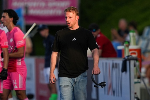 "Bärenstarke Leistung": Hockey-Männer in der Zwischenrunde