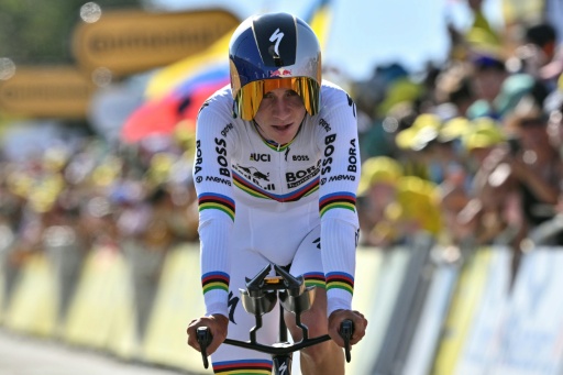 Olympic champion Remco Evenepoel says Tadej Pogacar is making 'history' and cannot be viewed as boring — Jeff PACHOUD / AFP