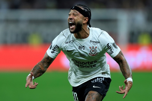 Corinthians vence Rosario Central (1-0) e vai às quartas da Libertadores