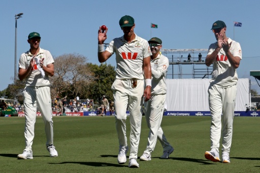 Bangladesh all out for 64 in 2nd Test after Starc masterclass