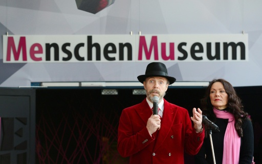 Muere Gunther von Hagens, el polémico anatomista alemán que exhibía cadáveres
