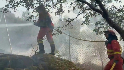 Espanha enfrenta dias cruciais para conter incêndios perto de Madri — Jeremy AUDOUARD, Andre CRUZ / AFP