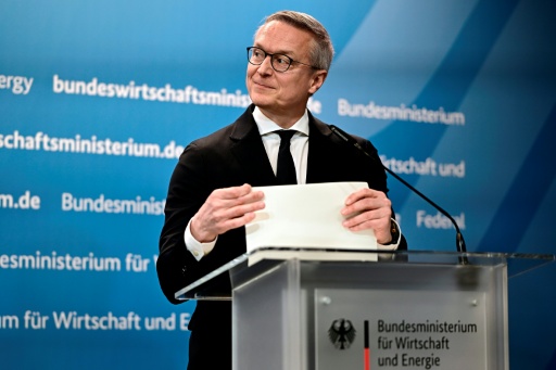 Digitalminister Wildberger: Arztüberweisung auf Papier wird bald Geschichte sein