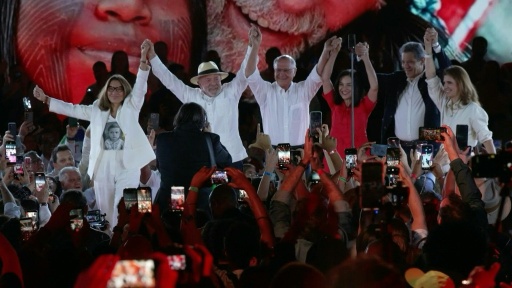 Lula oficializa candidatura à reeleição e buscará um último mandato