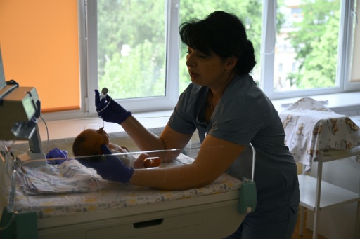 Babies are delivered on the 'happy' side of the hospital — Genya SAVILOV / AFP