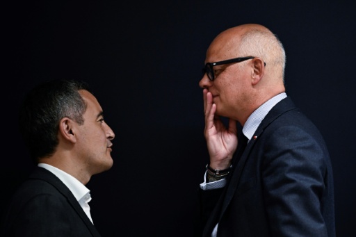 Présidentielle: Darmanin rentre dans le rang, soutient Édouard Philippe mais tient à sa ligne
