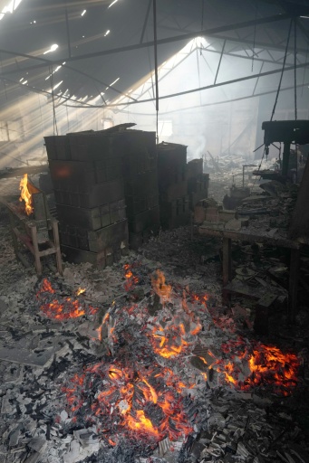 Spain's prime minister, Pedro Sanchez, warned that a 'complex' fight lay ahead to bring the fires under control — Cesar MANSO / AFP