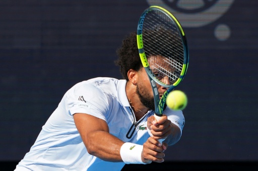 Fils tops Tiafoe to claim first ATP Masters title in Cincinnati bb/amz
